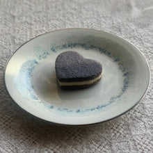 Load image into Gallery viewer, Schisandra + Blue Matcha Sandwich Cookies