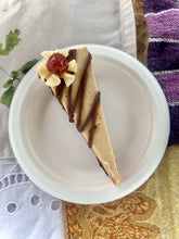 Load image into Gallery viewer, (LOCALS ONLY) Custom Dream Cake 100% Raw Vegan