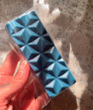 Load image into Gallery viewer, Blue + Gold Radiant Jewel 3 Treasures Bar
