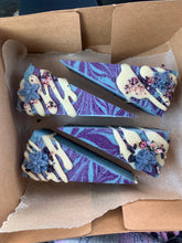 Load image into Gallery viewer, (LOCALS ONLY) Custom Dream Cake 100% Raw Vegan
