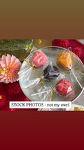 Load image into Gallery viewer, Chocolate Rose Pops
