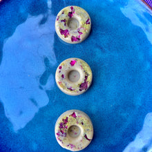 Load image into Gallery viewer, Pistachio Rose Raw White Chocolate Minis
