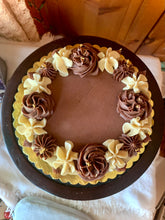 Load image into Gallery viewer, Cake Deposit (Locals Only)
