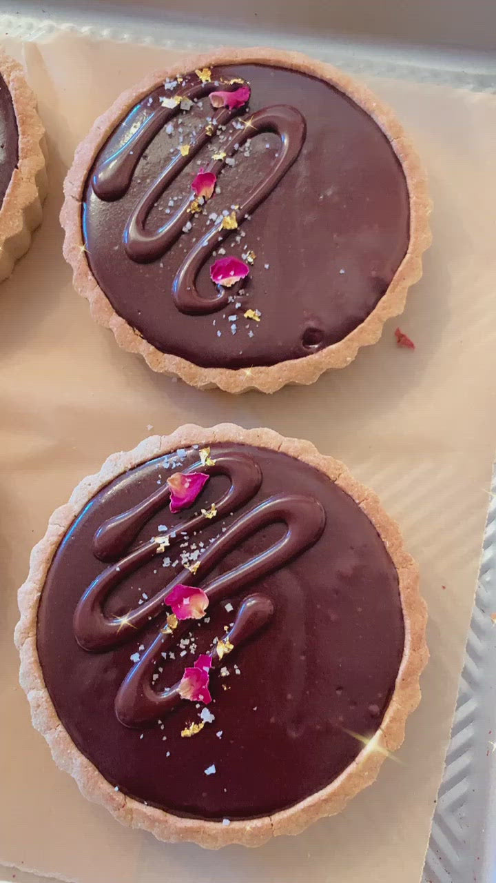 9” Reishi Twix Tart [LOCAL DELIVERY ONLY]