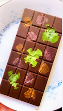 Load image into Gallery viewer, Nasturtium Elderflower Raw Chocolate Bar
