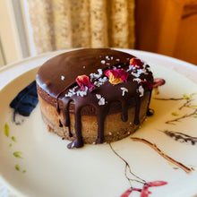 Load image into Gallery viewer, Reishi Caramel Ganache Cake (Locals Only)

