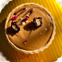 Load image into Gallery viewer, 5” Reishi Raw Pumpkin Pie (LOCAL PICKUP ONLY)
