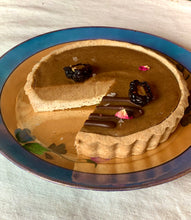 Load image into Gallery viewer, 5” Reishi Raw Pumpkin Pie (LOCAL PICKUP ONLY)
